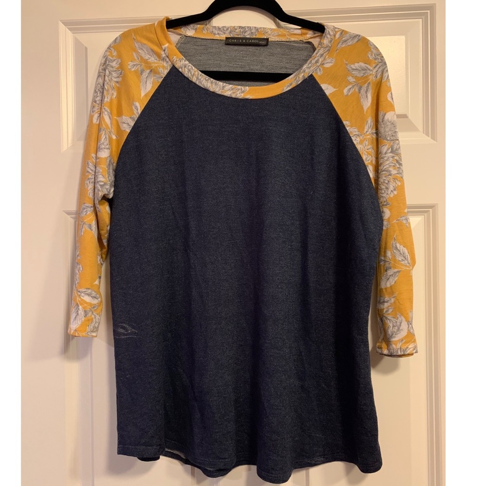 Boutique 2X Top - Picture 2 of 2